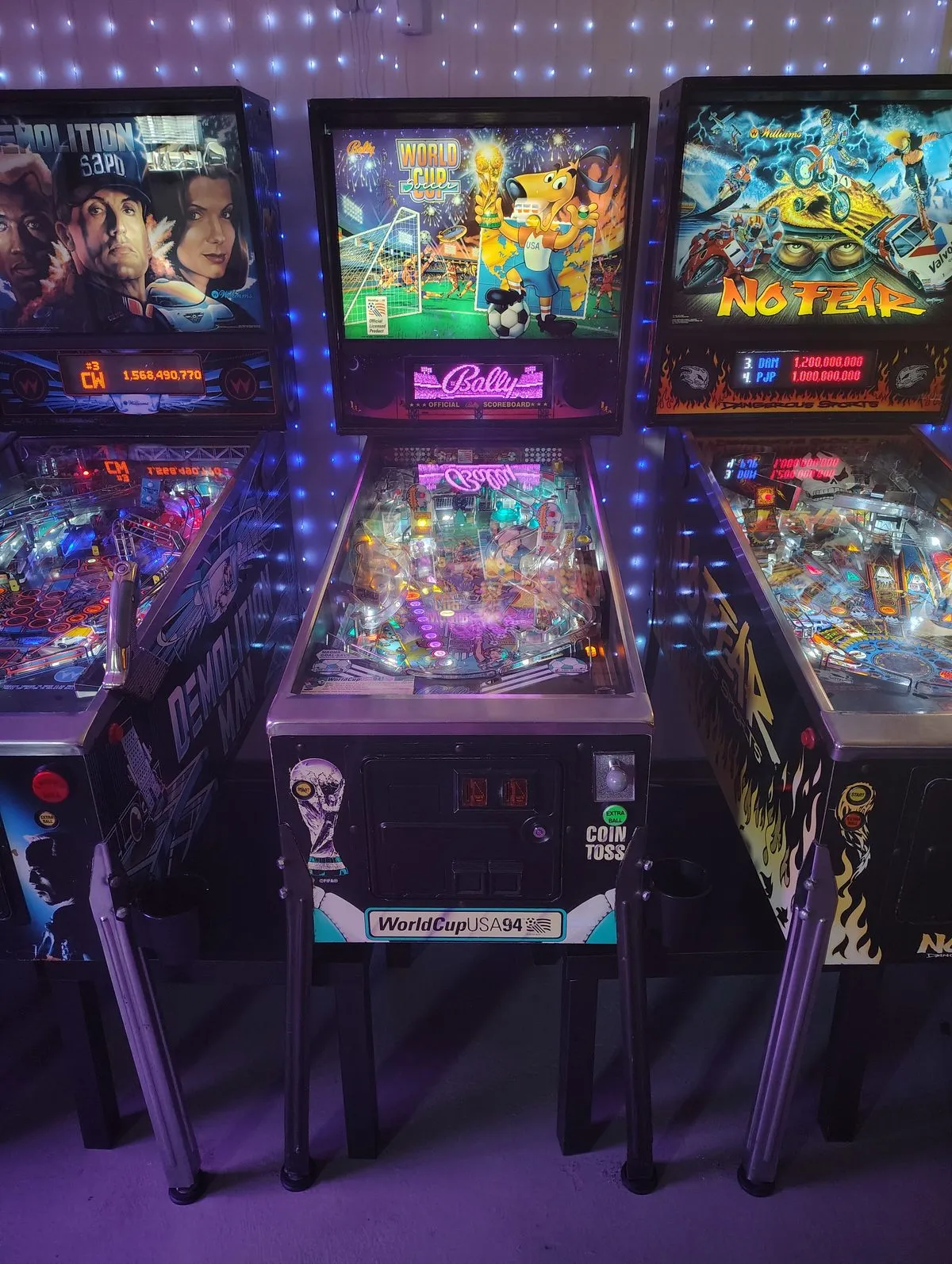 World Cup Soccer and No Fear pinball machines
